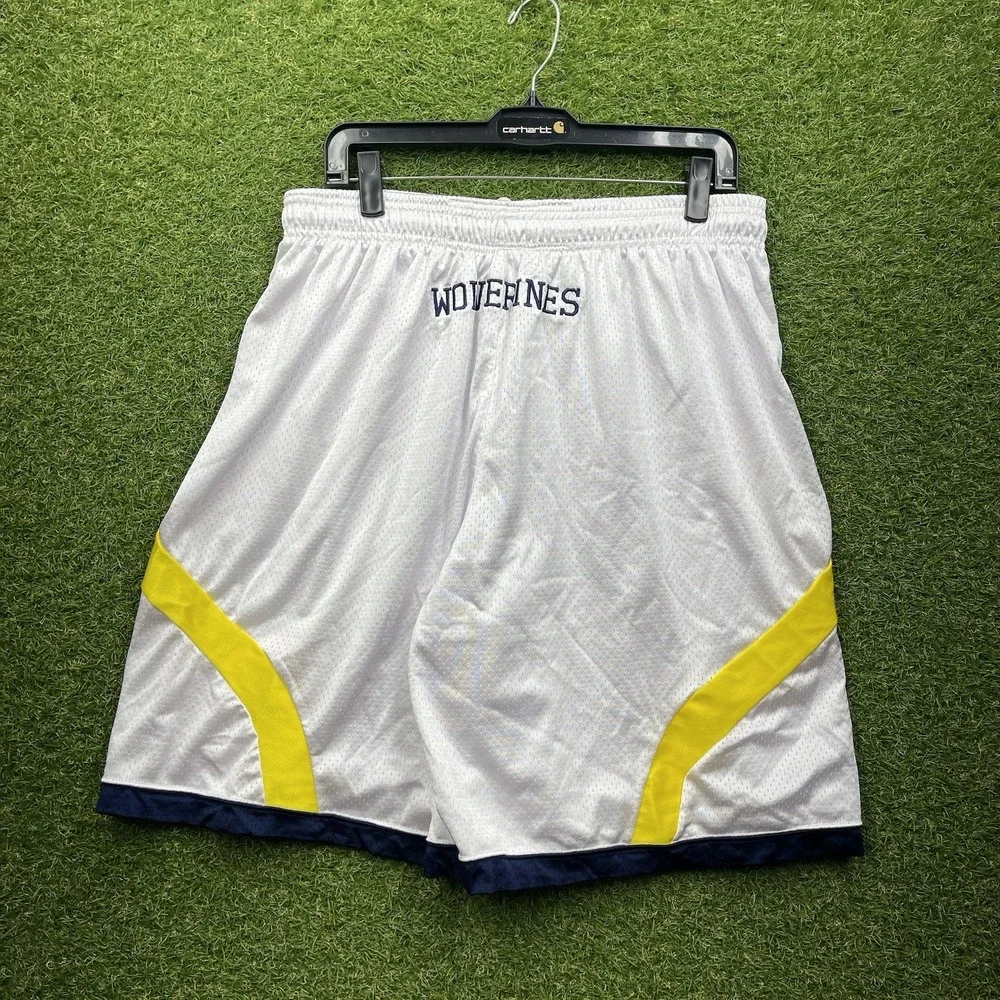 Michigan Wolverines Adidas Shorts Mens Extra Large Team Issued Basketball Y2K